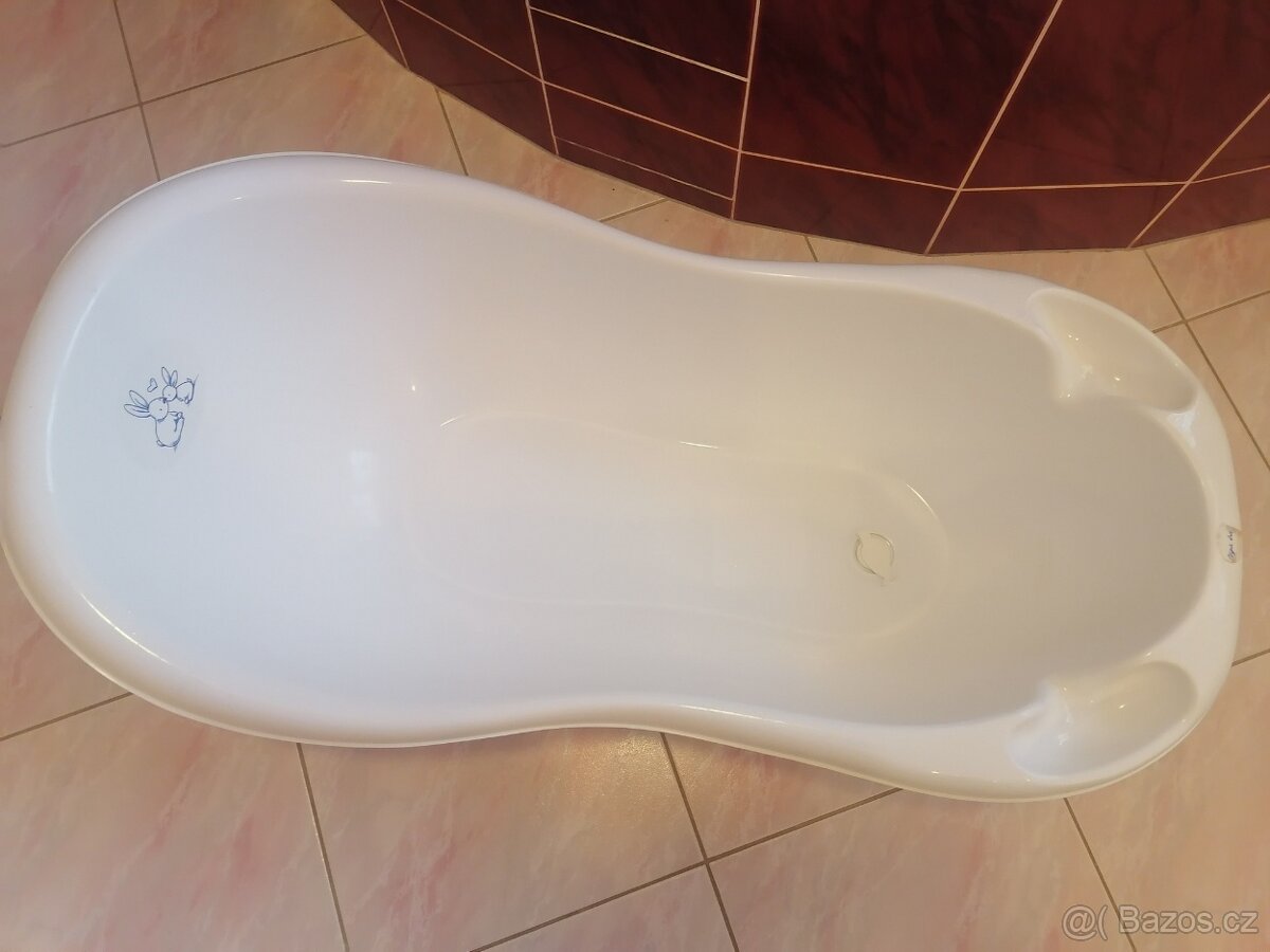 Dětská anatomicky tvarovaná vanička TEGA BUNNY