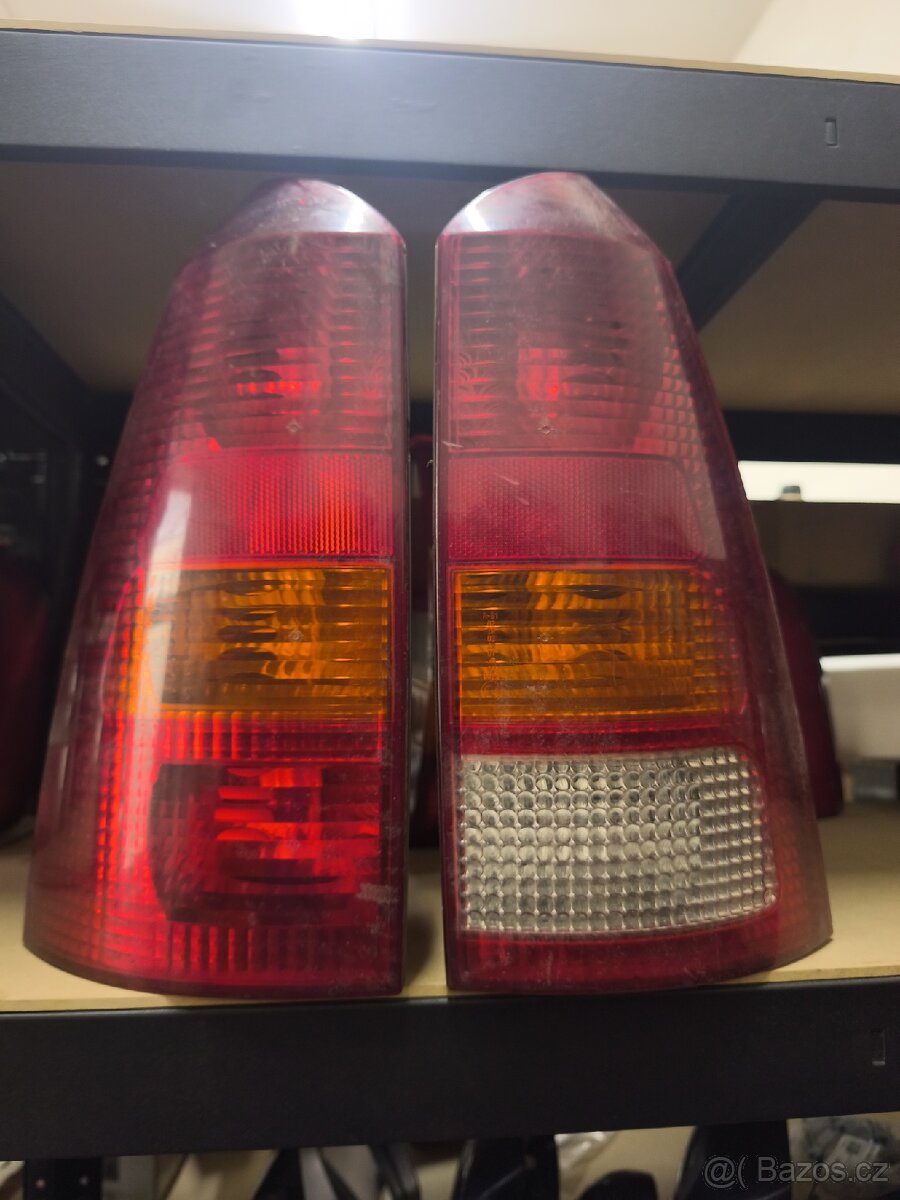 Zadní světla Ford Focus 1 combi