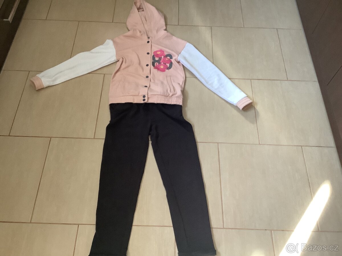 Tepláková souprava 146/152