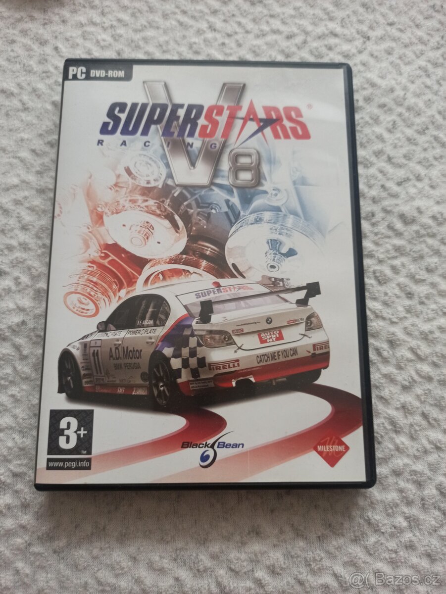 SuperStar racing v8