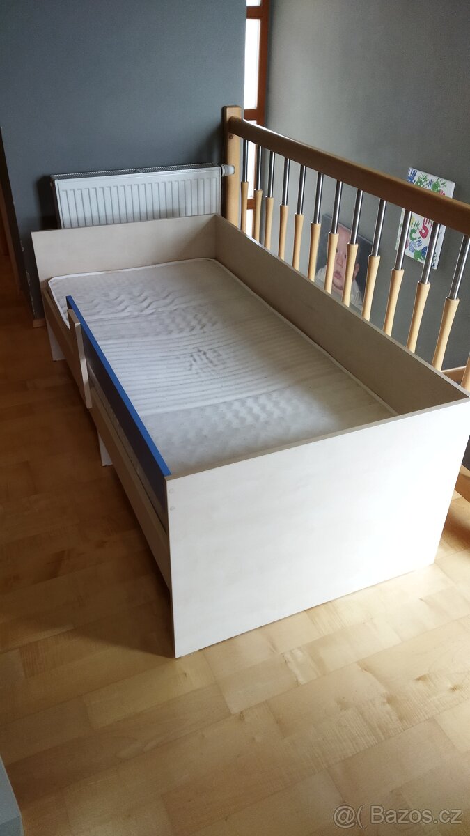Dětská postel vč. roštu a matrace