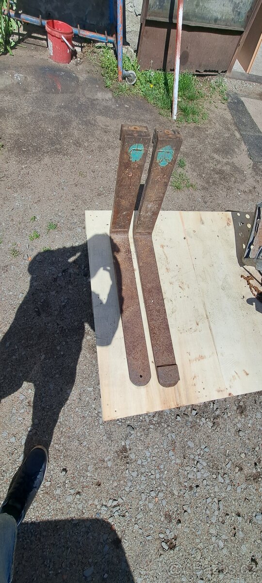 Paletizační vidle, lyžiny desta atd 80cm