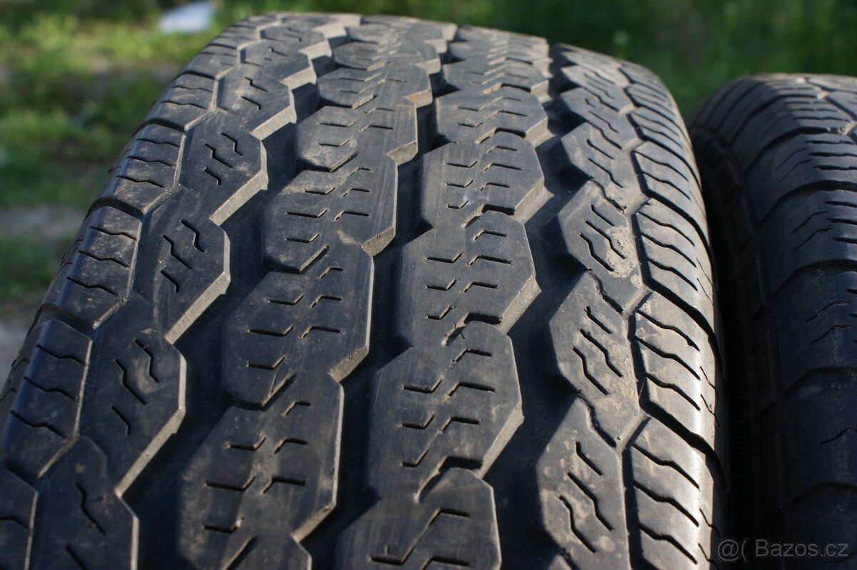2ks pneu Continental 195/75 R16 C 107/105 R