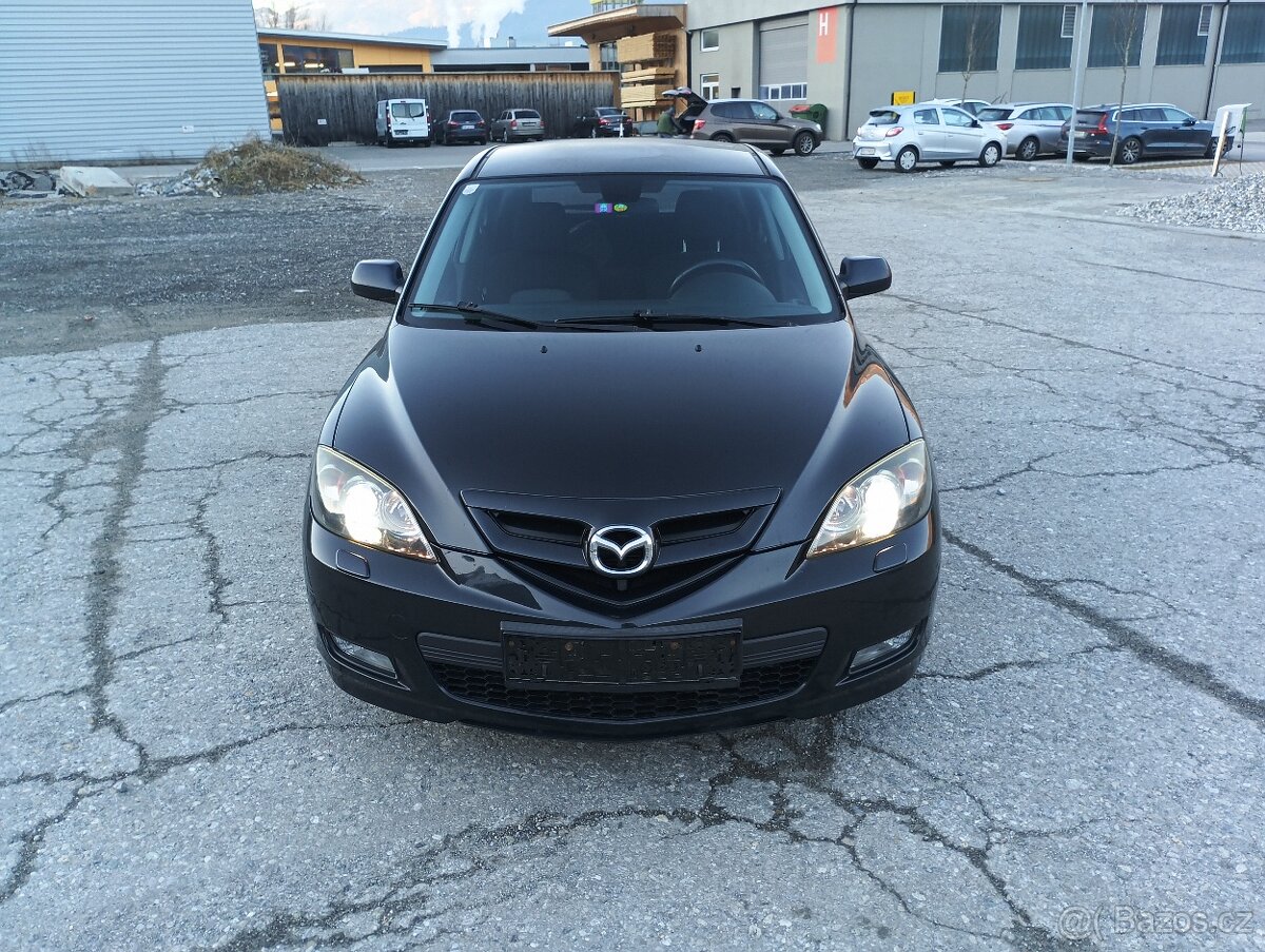 Mazda 3 2.0dti 105 kw 6 rychlosti max výbava