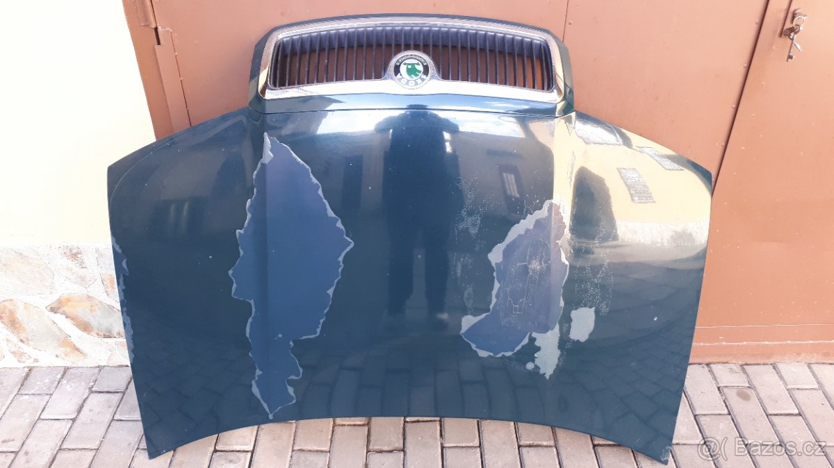 kapota škoda fabia 1 barva tmavě zelená