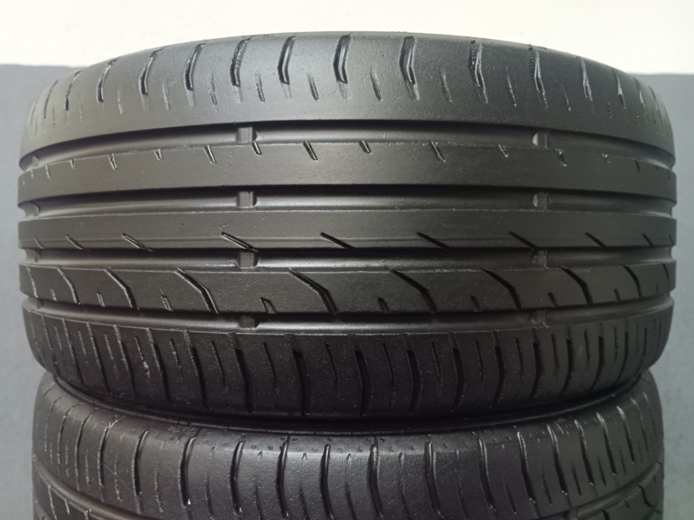 215/40 R17 CONTINENTAL (2415)