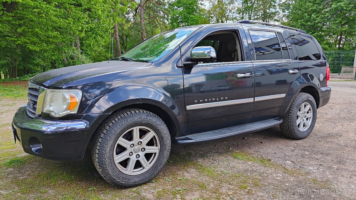 Chrysler Aspen 5.7 Hemi 4x4 LPG - platí do smazání