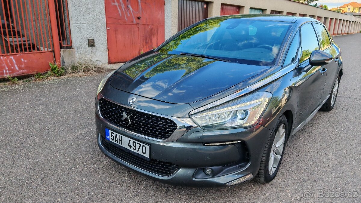 Citroen DS5, 2.0 HDi 133 kW, rok 2016, 136200 Km