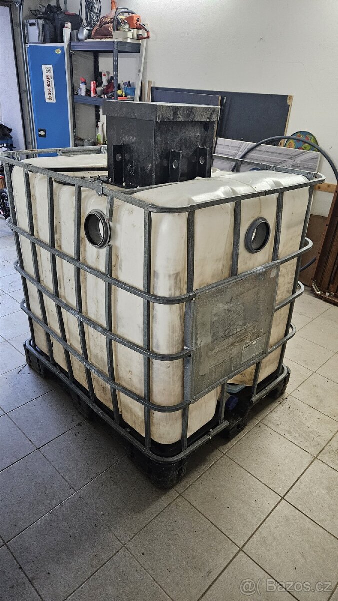 IBC nádrž na vodu, 1000l, připravená pro zakopaní