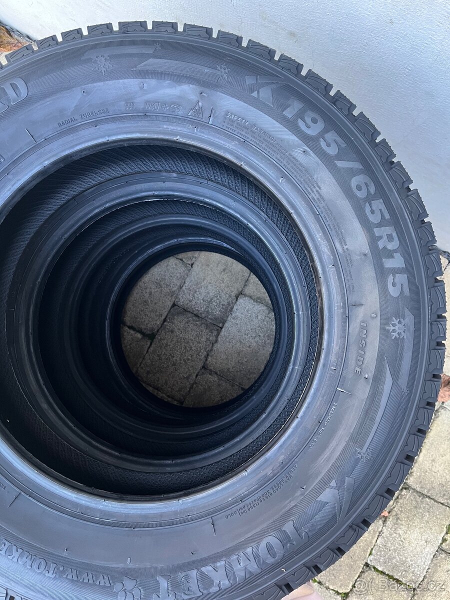 4 ks zimních pneu Tomkat 195/65 R 15 Nové