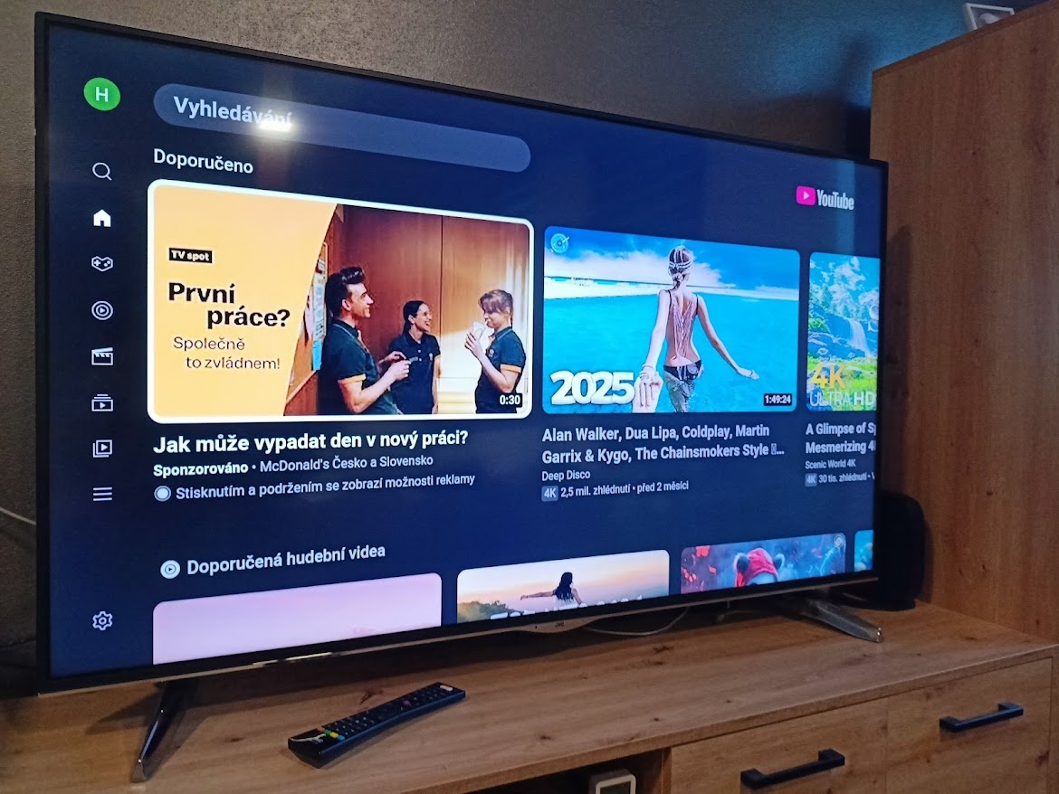 Televize JVC LT-55VU72J / 140 cm / Ultra HD / smart