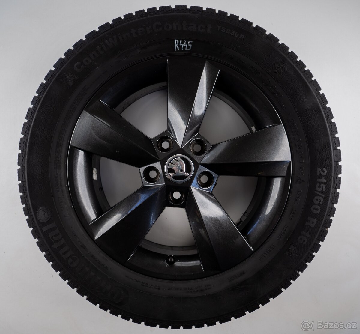 Škoda Karoq - Originání 16" alu kola - Zimní pneu