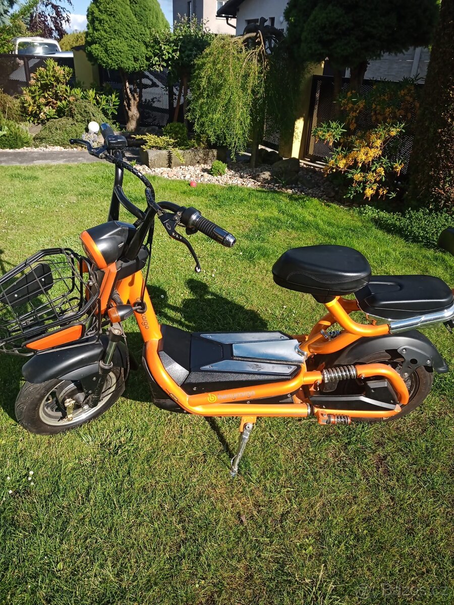 Elektro skútr benycargo
