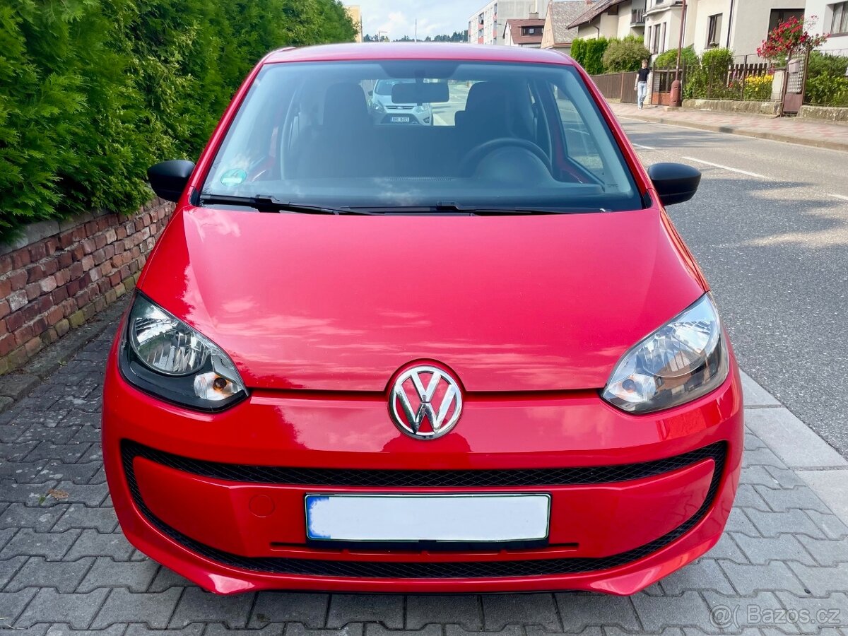 VW Up 1,0 MPI - nová STK, celoroční pneu =SERVISKA=