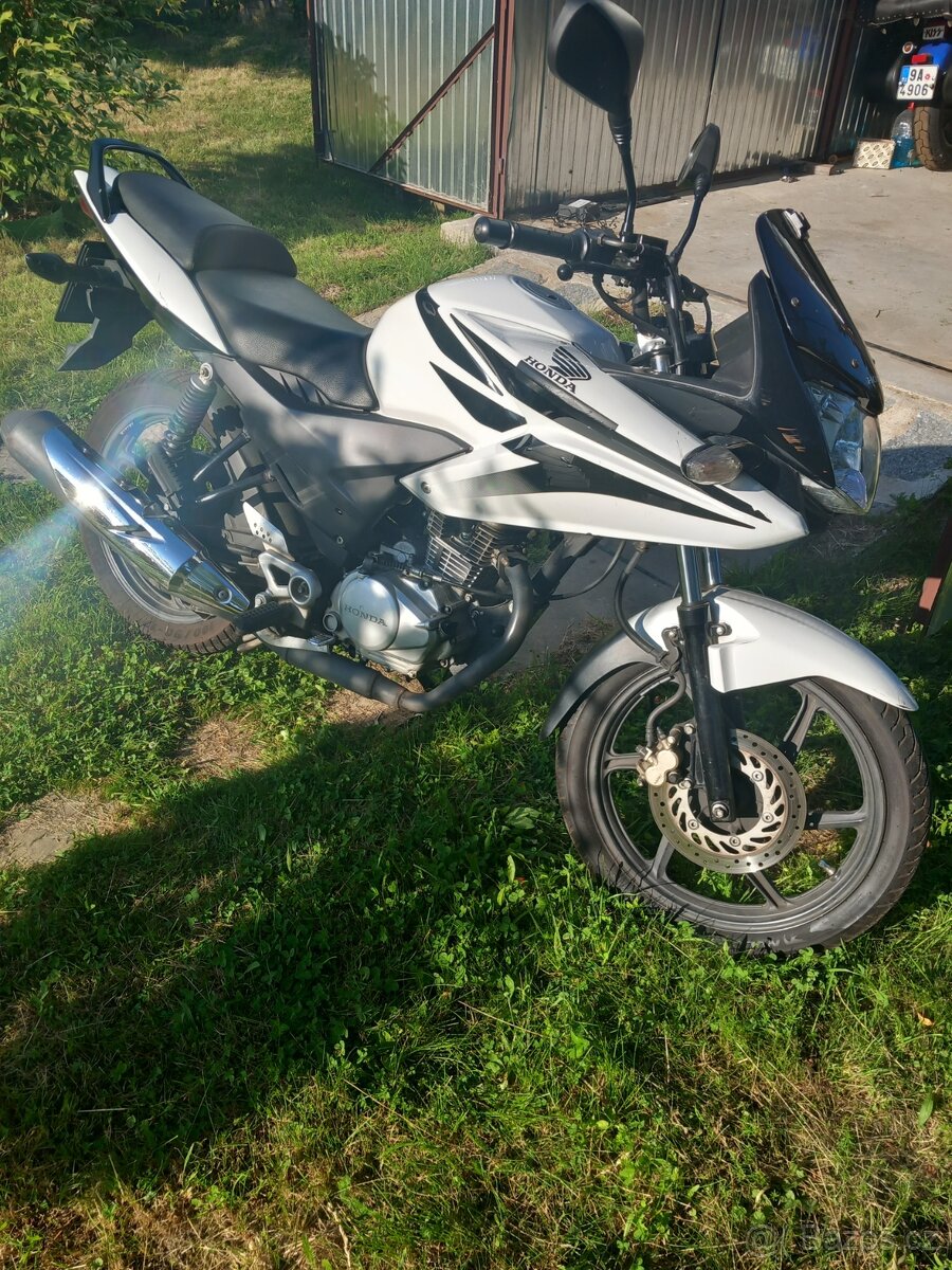 Honda cbf 125