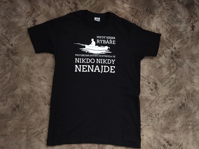 Černé pánské triko vel L