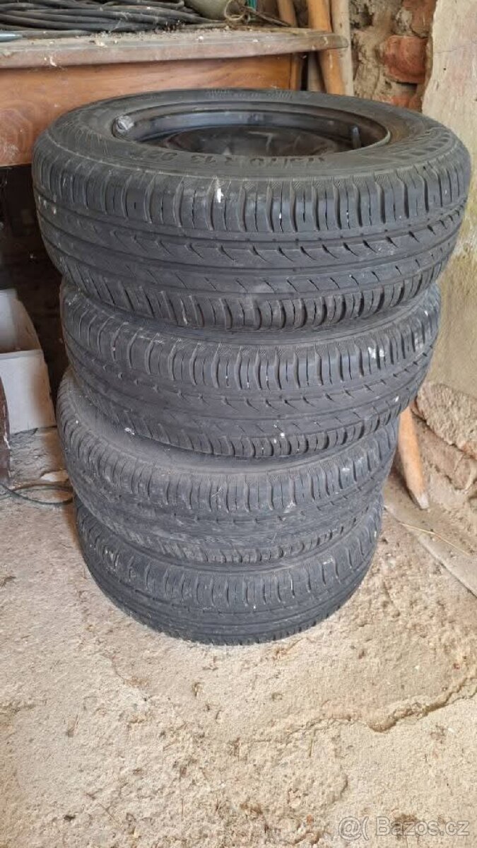Letní pneu 175/70 R13 82T
