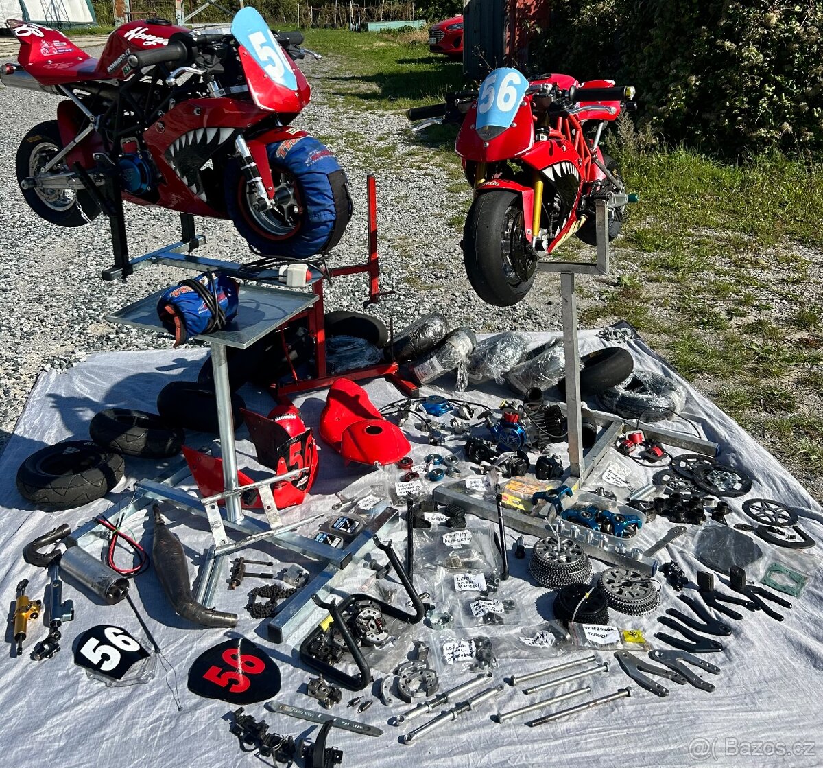 Závodní stáj minibike