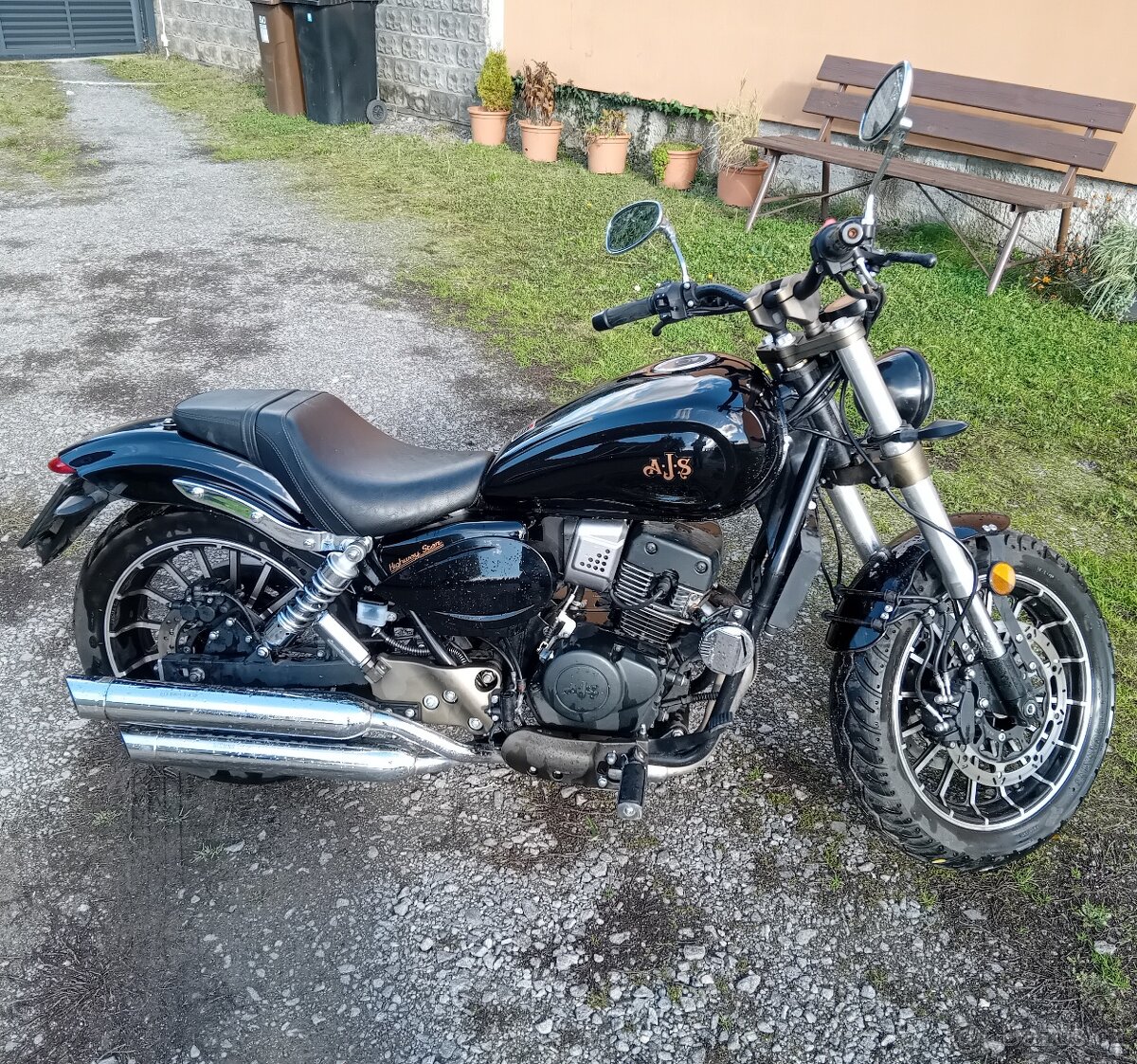 Prodám motocykl 125 ccm chopper