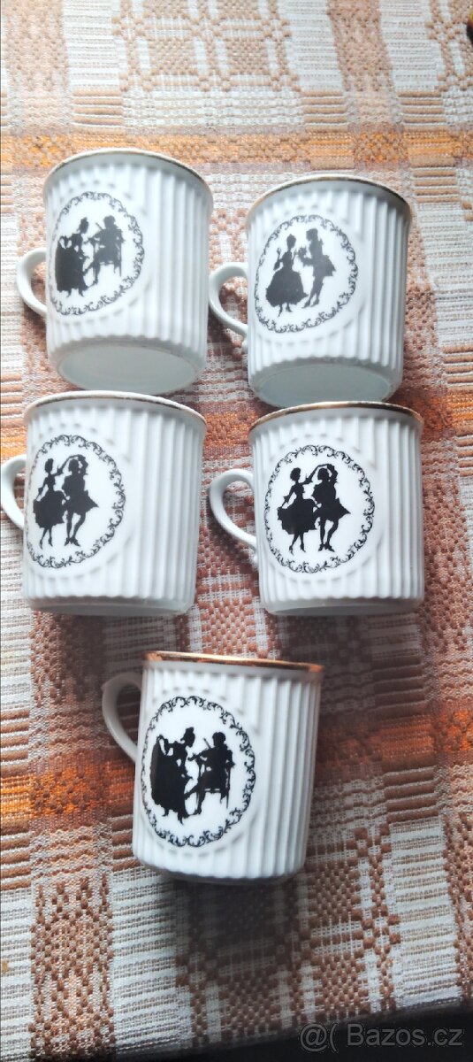 Hrnky starožitné rokoko Dubí Czechoslovakia