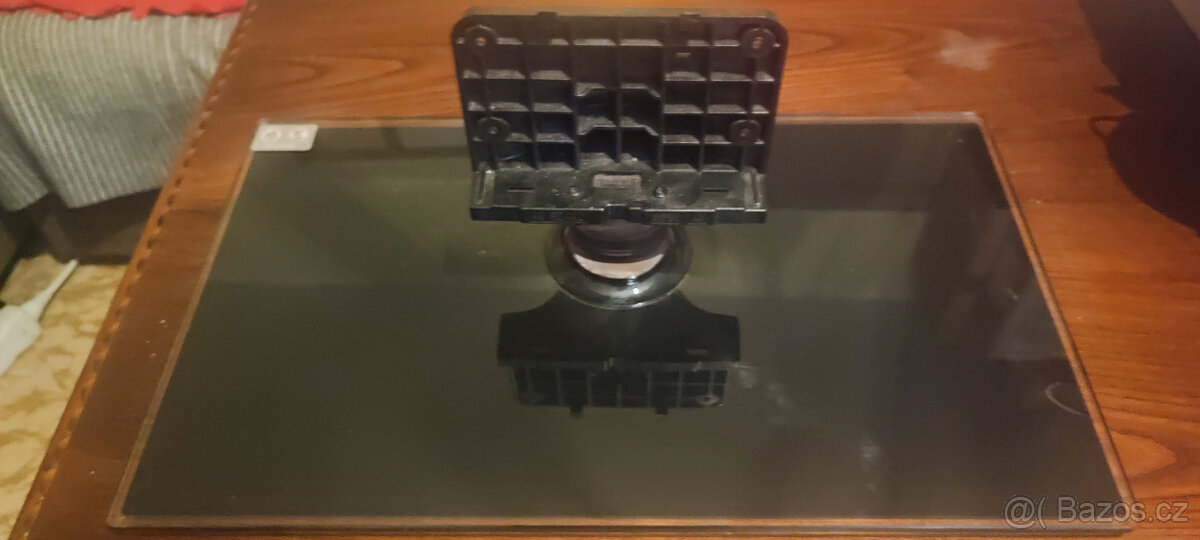 stojan na TV BN61-07353A #2 PD490-43"