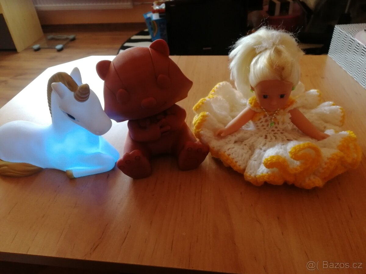 Jednorožec Luna, medvídek, panenka