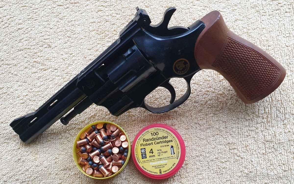 Revolver Arminius cal.4mmRF DA drážkovný