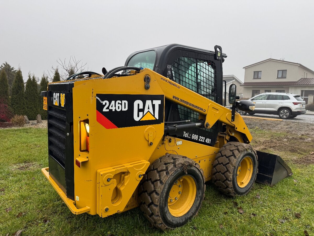 Caterpillar 246 D
