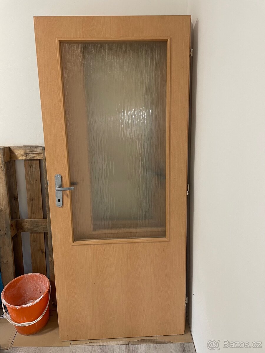 Dveře