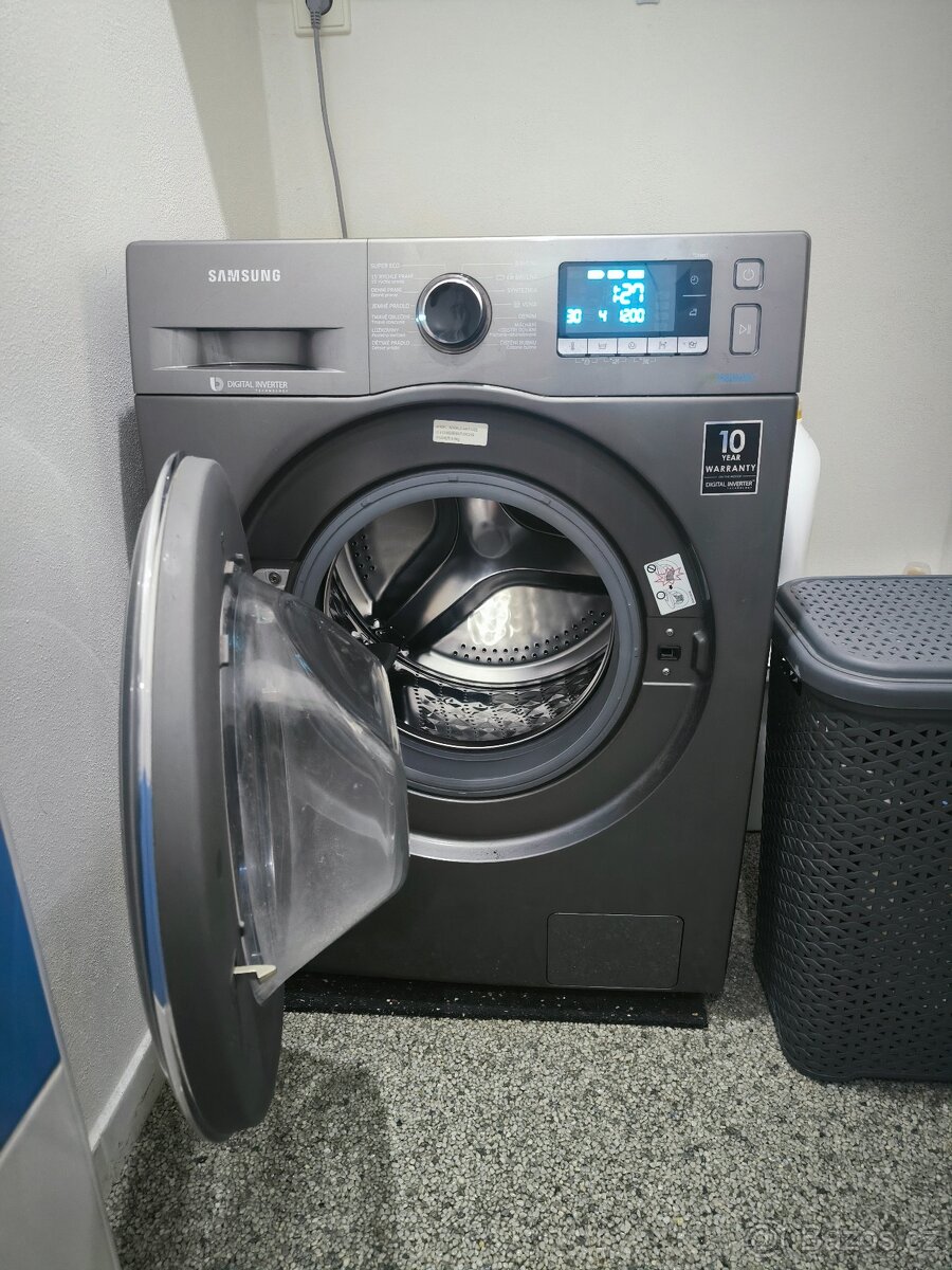 Pračka Samsung WW90J5446FX