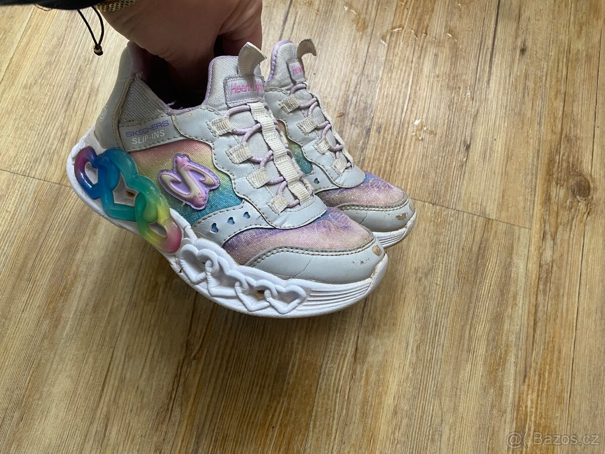Svítící boty skechers