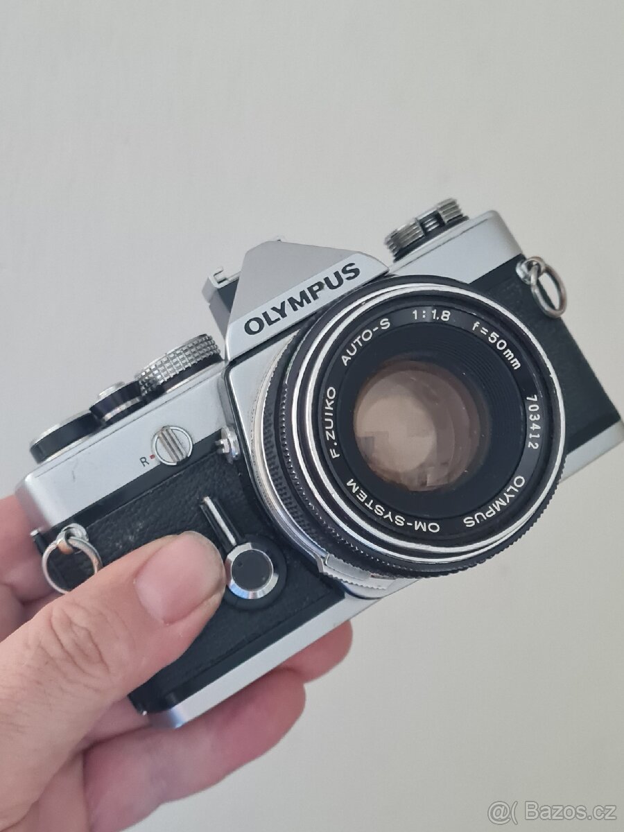 Olympus OM-1