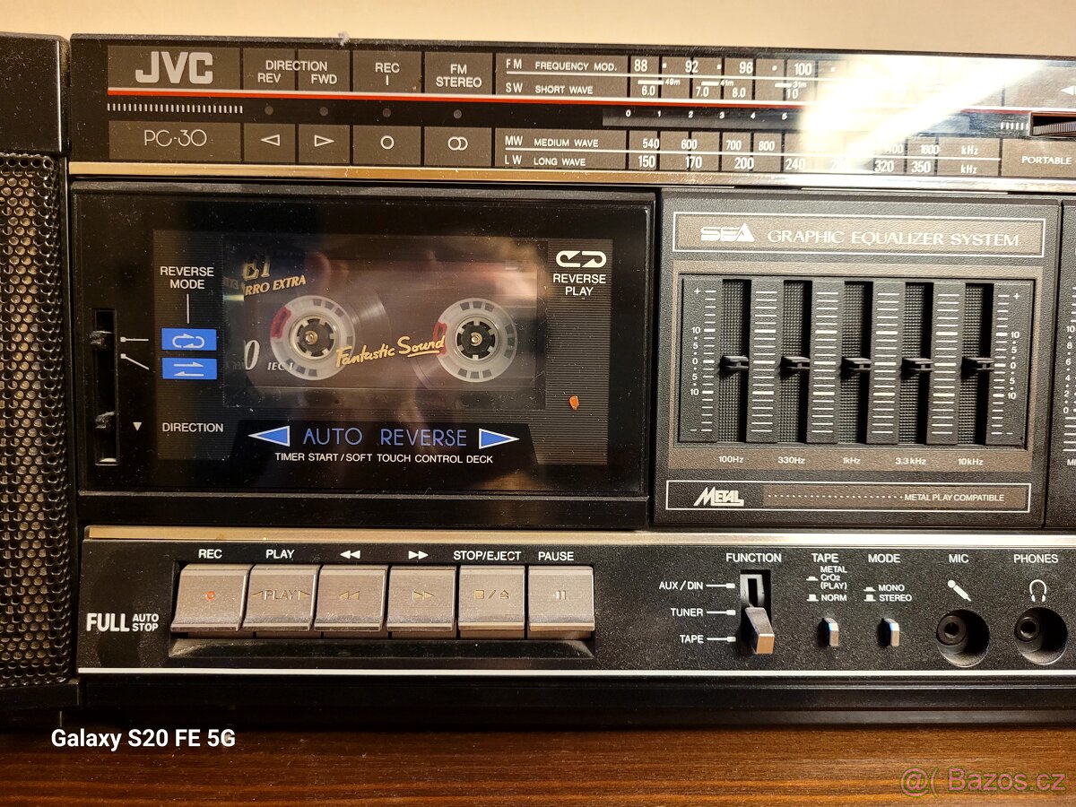 JVC radio