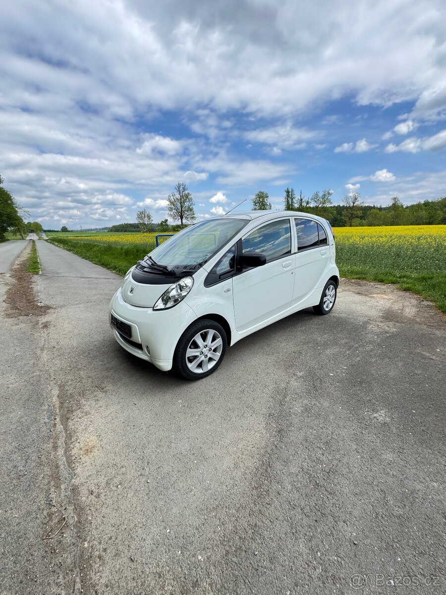 Peugeot iON