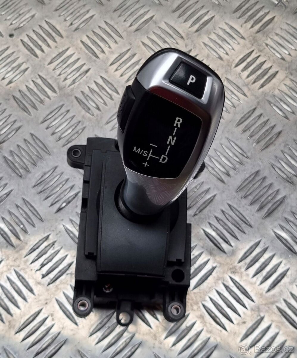 BMW F10 F11 F01 F02 F25 F26 volič automatu
