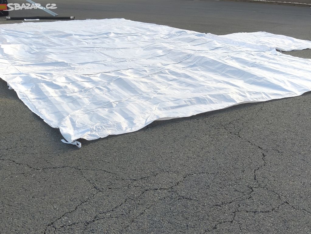 Plachta 10 x 6m zesílená s oky