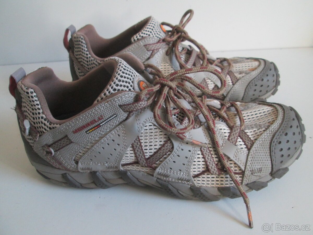 Merrell....vel.40,5