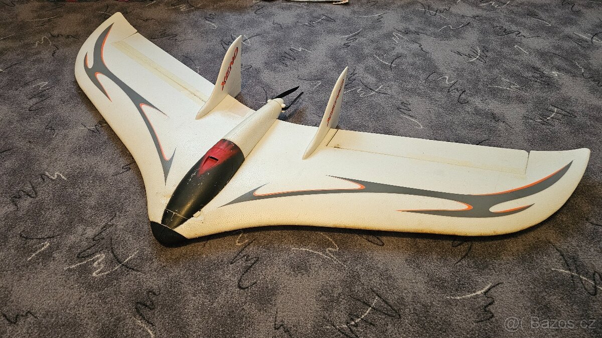 Rc letadlo - Multiplex Xeno + Axi 2217/12 + Jeti Spin 33 pro