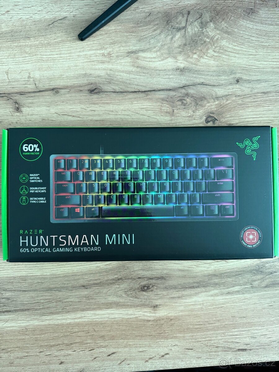 Razer huntsman mini ( Red switch)