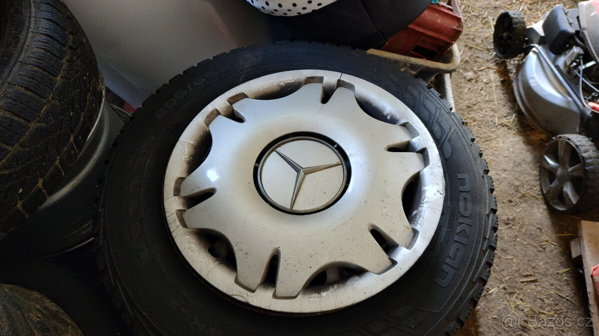 Zimní sada Mercedes R16C