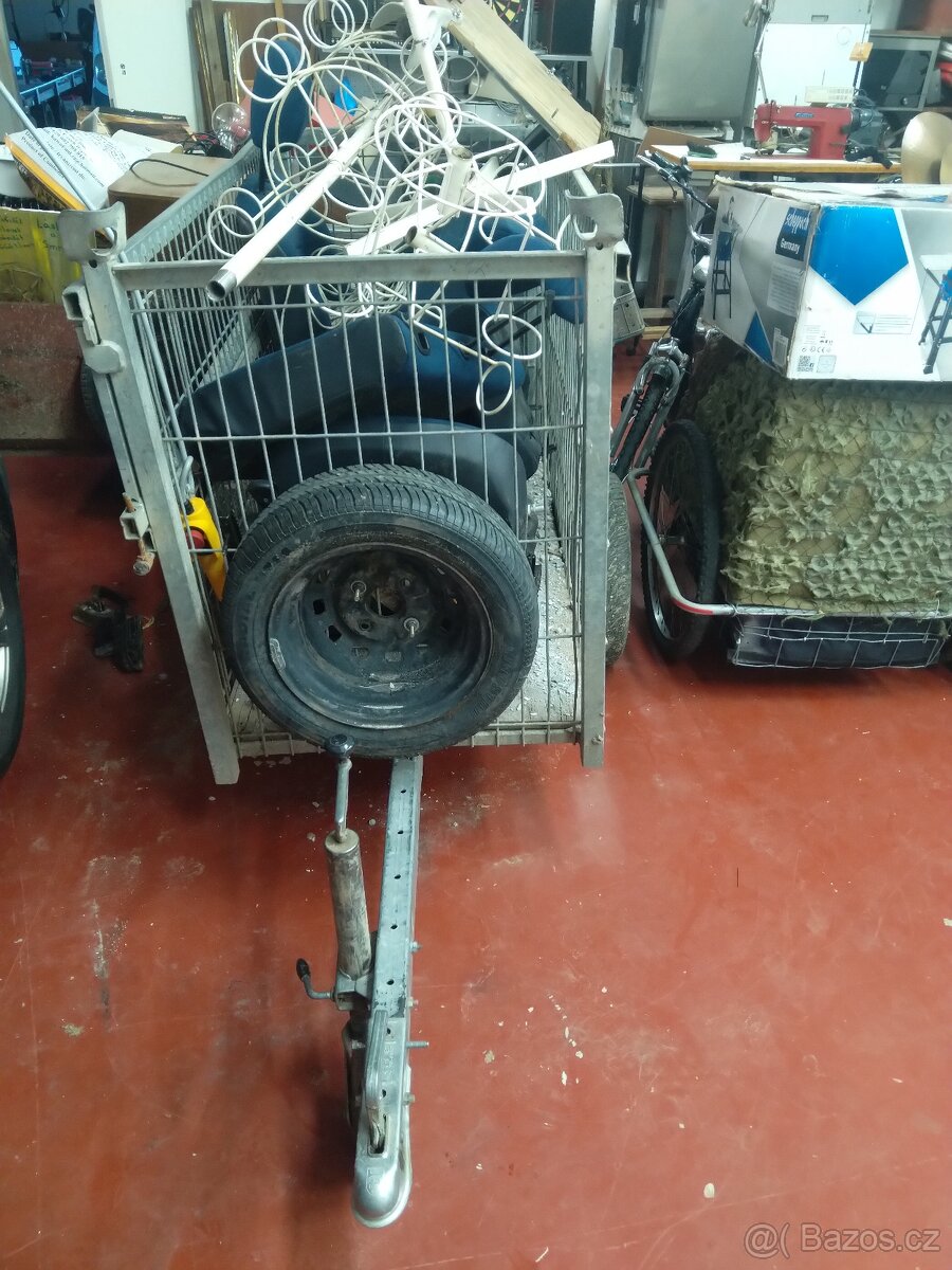 Přívěsný vozík za auto nebo čtyřkolku