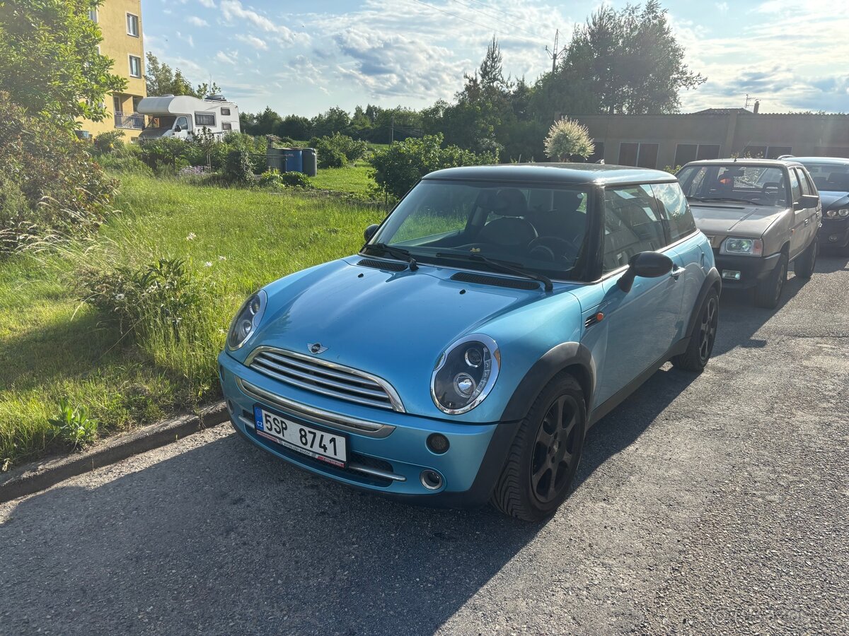 Cooper 1.6 l benzín 85kw
