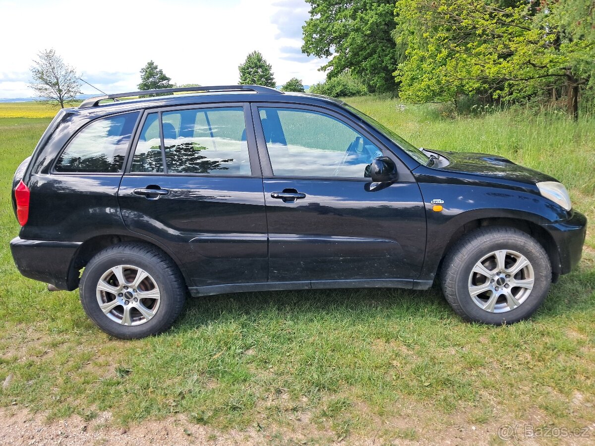 Prodám Toyotu Rav4 II