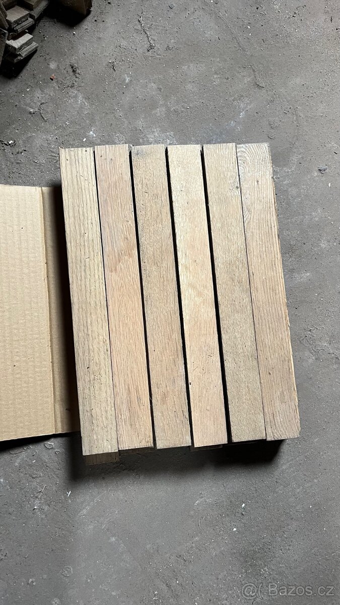 Prodám staré dubové parkety šíře 4cm