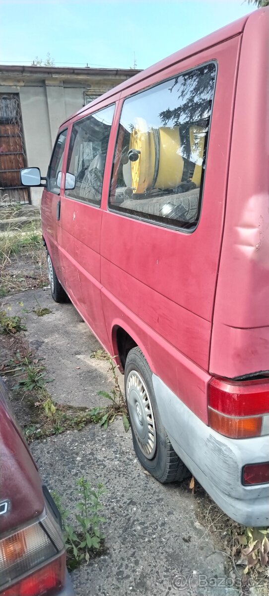 Vw T4 transporter na náhradní díly