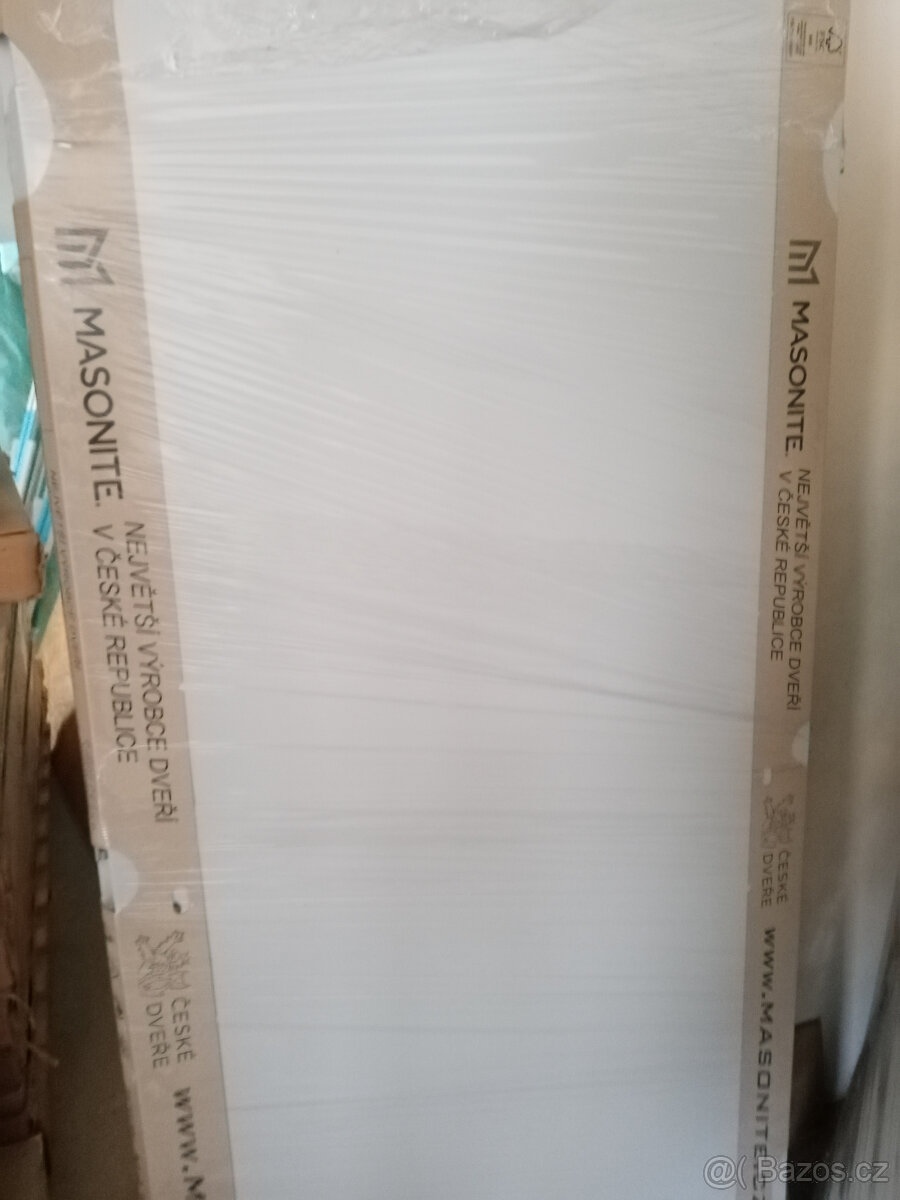 Prodám dveře 90 cm , plné šdé