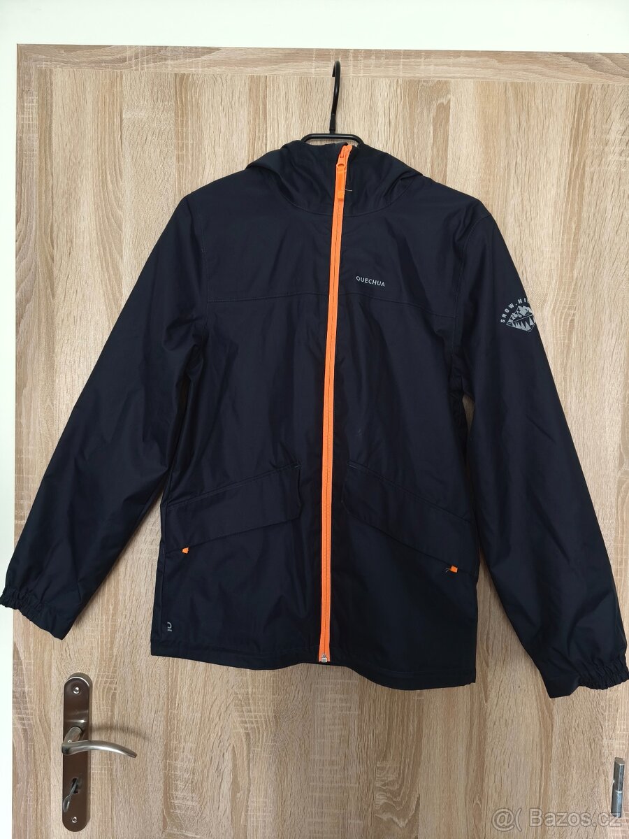 Dětská turistická zimní bunda QUECHUA ve vel. 151-160 cm