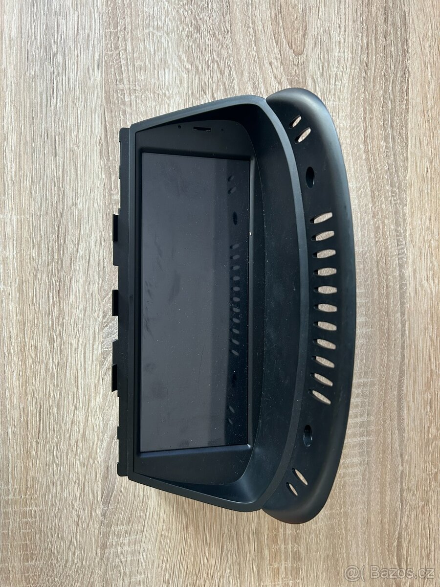 Display pro BMW E60/90 CCC