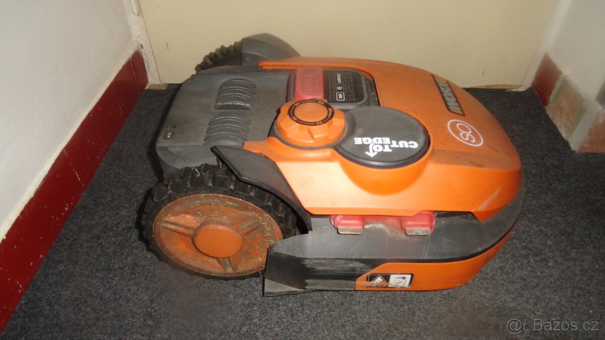 Worx-robotická sekačka