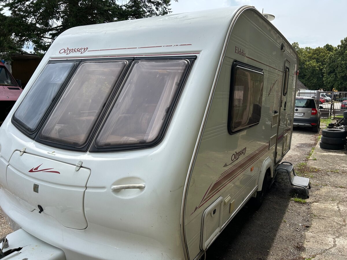 Karavan r.v.2002